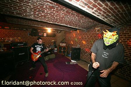 LA CAVE DE L'APOCALYPSE